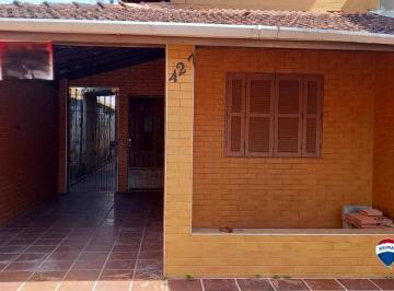 7d7d982315e4e939f7786747fff58671c553bc9d · Casa térrea