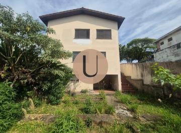 71f04eda0b8fa19a63eaba76451d554c714a969d · CASA TERREA COM TERRENO EM DECLIVE COM EXCELENTE POTENCIAL PARA ATUALIZAÇÃO