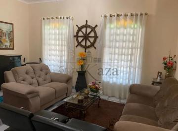 Casa · 250m² · 3 Quartos · 3 Vagas · Casa - Bosque dos Eucaliptos - 3 Dormitórios - 250m² - Aceita Permuta.