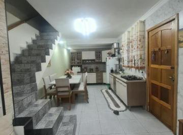 img0 · Casa com 2 Quarto(s) e 2 banheiro(s) para Alugar, 70 m² por R$ 2500 / Mês