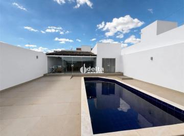 Casa · 300m² · 2 Quartos · 4 Vagas · Casa com 2 quartos sendo 1 suíte disponível para venda no bairro GSP Life em Uberlândia-MG