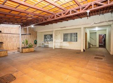 Casa · 280m² · 7 Quartos · 4 Vagas · QI 09 | Casa 7 Quartos - Suíte - Guará