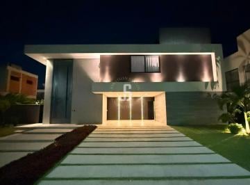 Casa · 403m² · 5 Quartos · 4 Vagas · Casa à venda no Parque Costa Verde, 403m², 5 suítes e piscina