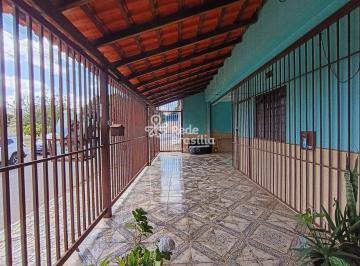 Casa · 135m² · 3 Quartos · 2 Vagas · Quadra 604 - Casa com 3 quartos - 2 vagas - aceita financiamento e FGTS - Recanto das Emas