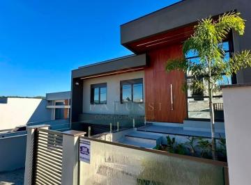 Casa · 220m² · 3 Quartos · 3 Vagas · Casa à venda no bairro Potecas - São José/SC