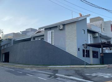 Casa · 193m² · 4 Quartos · 2 Vagas · Horto Florestal 2 - Casa à venda no bairro Horto Florestal - Sorocaba/SP