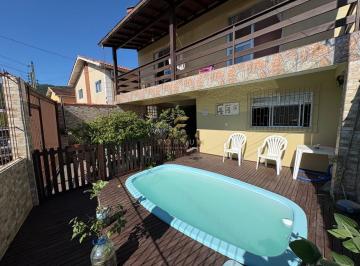 Casa · 3 Quartos · 1 Vaga · Casa à venda no bairro Vargem do Bom Jesus - Florianópolis/SC