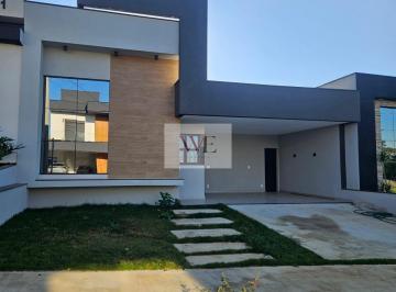 Casa · 210m² · 3 Quartos · 4 Vagas · Residencial Evidências