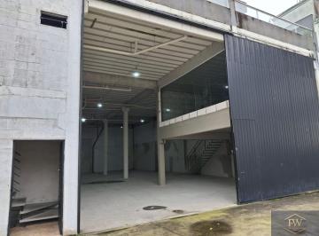 Comercial · 400m² · Pavilhão/Galpão Industrial em Nova Esperança, Balneário Camboriú/SC