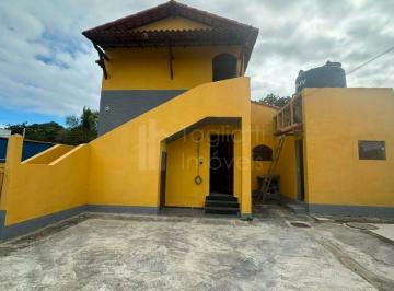 Casa · 306m² · 4 Quartos · 6 Vagas · Casa duplex mobiliada com edícula e amplo quintal a 200m da Rodovia Amaral Peixoto