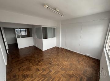 Comercial · 47m² · Sala comercial para locação no Centro de Blumenau.