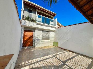 Casa · 80m² · 3 Quartos · 2 Vagas · Sobrado com 3 quartos, Itaóca, Mongaguá - R$ 450 mil, Cod: 2024