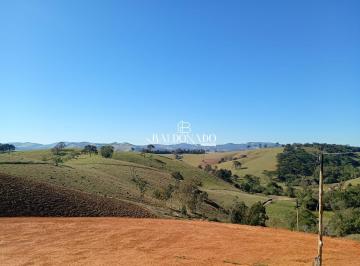 Terreno · 15000m² · TERRENO EM CAMANDUCAIA MG 15.000 METROS HA 4KM DA RODOVIA VISTA PANORAMICA