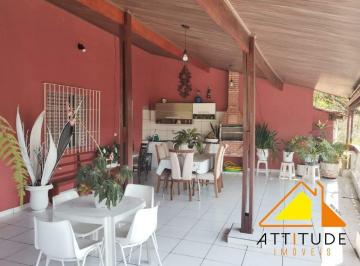 Casa · 219m² · 2 Quartos · 3 Vagas · Casa para venda em Batistini de 218.56m² com 2 Quartos e 3 Garagens
