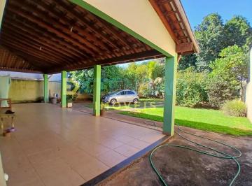 Terreno de 2 quartos, Araçatuba · Chácara para venda em Copacabana de 158.00m² com 2 Quartos e 3 Garagens