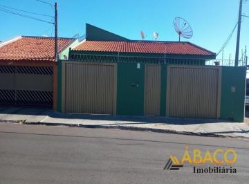 Casa · 180m² · 3 Quartos · 2 Vagas · Casa para venda em Santa Felicia de 180.00m² com 3 Quartos e 2 Garagens