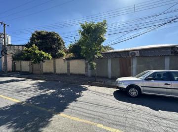 Terreno · 574m² · 3 Quartos · 3 Vagas · Terreno para venda em Caiçaras de 574.00m² com 3 Quartos, 1 Suite e 3 Garagens