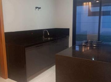 Casa · 190m² · 3 Quartos · 4 Vagas · Casa de Condomínio para alugar em Loteamento Residencial Campos Do Conde Ii de 190.00m² com 3 Quarto