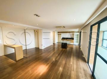 Apartamento · 192m² · 3 Quartos · 4 Vagas · Apartamento para venda em Morumbi de 192.00m² com 3 Quartos, 3 Suites e 4 Garagens
