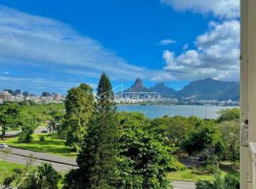 Apartamento · 70m² · 2 Quartos · Apartamento : / Residencial / Lagoa