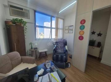 Comercial · 29m² · 1 Vaga · Uma sala Comercial, recém reformada na Vila Adyana.