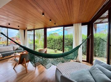 Casa de 3 quartos, Mata de São João · Casa de 370 m² com 3 quartos à venda na Praia do Forte
