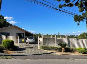 Casa de 4 quartos, Curitiba · CASA COM AMPLO TERRENO DE 2.100 M² EM SANTA FELICIDADE