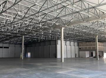 Comercial · 700m² · OPEN MALL XAXIM | ESPAÇO COMERCIAL PARA LOC