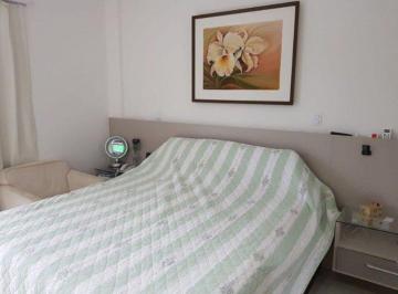 Casa de 3 quartos, Osasco · Casa de 160 m² com 3 quartos à venda no Veloso