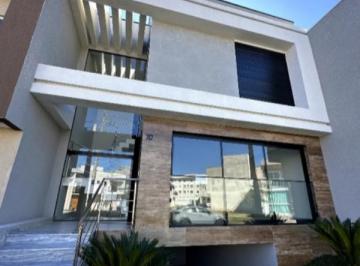 Casa de 3 quartos, Curitiba · Sobrado 168m² com 3 Suítes no Campo de Santana | Cond. Villagio de Napoli |