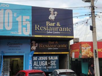 Comercial , Trindade · Galpão Comercial com 300m²