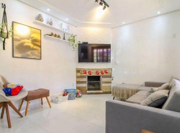 Casa de 3 quartos, São Paulo · Casa de 160 m² com 3 quartos à venda em Parque Regina
