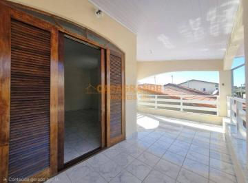 Casa · 200m² · 3 Quartos · 3 Vagas · Casa p/ Locação - 3 quartos, 2 banheiros, 3 vagas, 300m² - Jd Ismênia