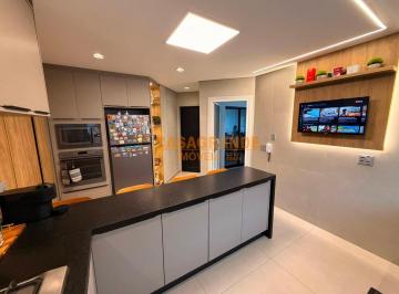 Casa · 450m² · 4 Quartos · 6 Vagas · Casa Belissima no Altos da Serra II