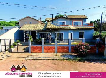 Casa · 350m² · 3 Quartos · 4 Vagas · Casa em Colônia, Carambeí