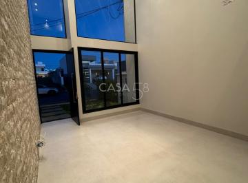 Casa · 210m² · 4 Quartos · 3 Vagas · Sobrado à Venda de Alto Padrão /4 Quartos / 3 Suítes / Piscina / Jardins Capri