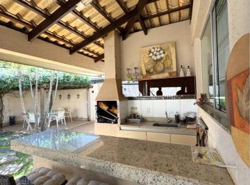 Casa · 216m² · 3 Quartos · 2 Vagas · Sobrado de 3 suítes no Portal do Sol 2