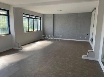 Comercial · 247m² · 5 Quartos · Imóvel Comercial à Venda no Centro de Goiânia
