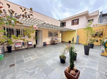 Casa · 179m² · 3 Quartos · 3 Vagas · CASA TÉRREA COM QUINTAL