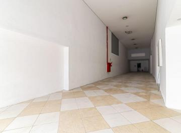 Comercial · 700m² · Loja na Rua Direita, 196 • 700 m²