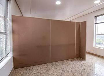 Comercial · 46m² · Prédio comercial na Rua João Lourenço, 473 - 11° • 46 m²