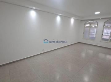 Casa · 143m² · 4 Quartos · 2 Vagas · Sobrado para locação com 04 quartos e 02 vagas de garagem