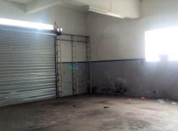 Comercial · 450m² · 3 Quartos · 4 Vagas · Casa comercial à venda na Saúde.