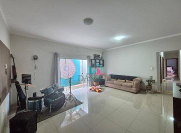 Casa · 240m² · 3 Quartos · 2 Vagas · Casa para venda em Jardim Eliana de 240.00m² com 3 Quartos, 1 Suite e 2 Garagens
