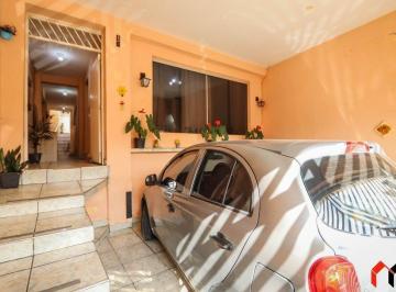 Casa · 250m² · 3 Quartos · 2 Vagas · Sobrado para venda em Jardim Brasília de 250.00m² com 3 Quartos, 1 Suite e 2 Garagens