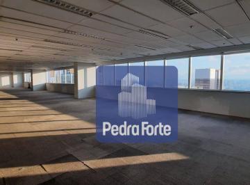 bb0feb133567a596e8c1ecd137bdc1b7079c6be1 · Andar duplex com 2.300 m²