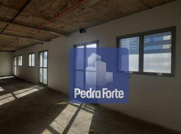 a9ce0dc7896b91b920be7dc9575bffb8f8341cf5 · Andar com 762 m², localização excelente