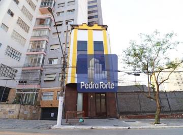 ff24433013039743c4bf144f4cc2e4cdbc6134a4 · Prédio monousuário com térreo, mezanino e 2 pavimentos