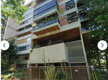 Apartamento de 3 quartos, Rio de Janeiro · LEILÃO JUDICIAL - LEBLON 132 M 2 E 2 VAGAS