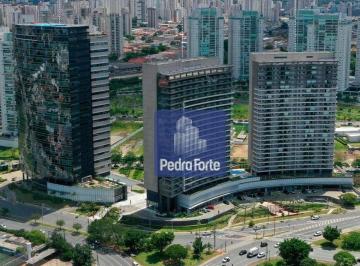 6326f739d7835538bad03330fc618baaf8b3b304 · Conjunto em andar alto com vista permanente